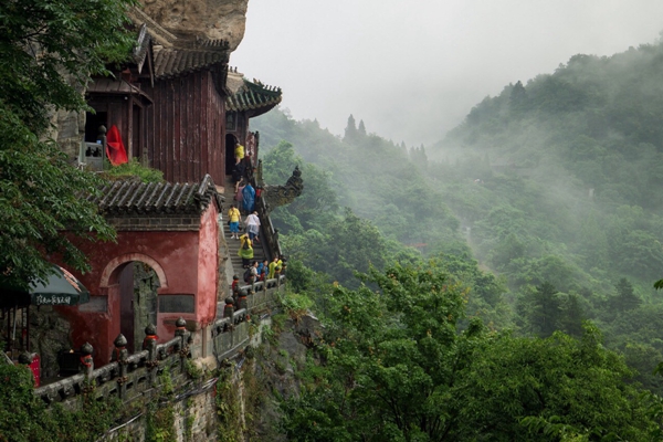 湖北省十大名山排行榜，湖北省十大名山有哪些