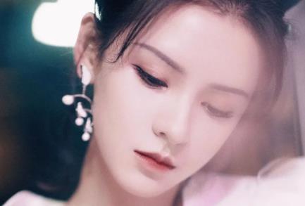 心屬一人的網(wǎng)名，心里牽掛一個(gè)人的網(wǎng)名